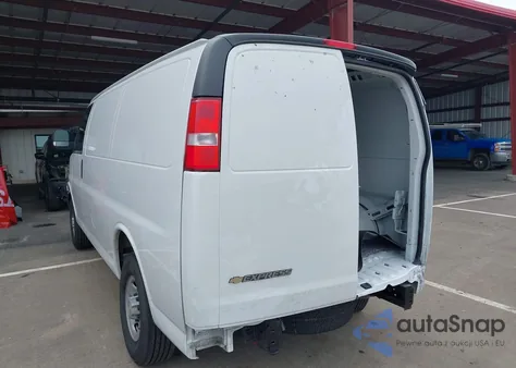 2025 Chevrolet Express Cargo Rwd 2500 Regular Wheelbase Wt from USA, damaged, VIN 1GCWGAFP8S1151357